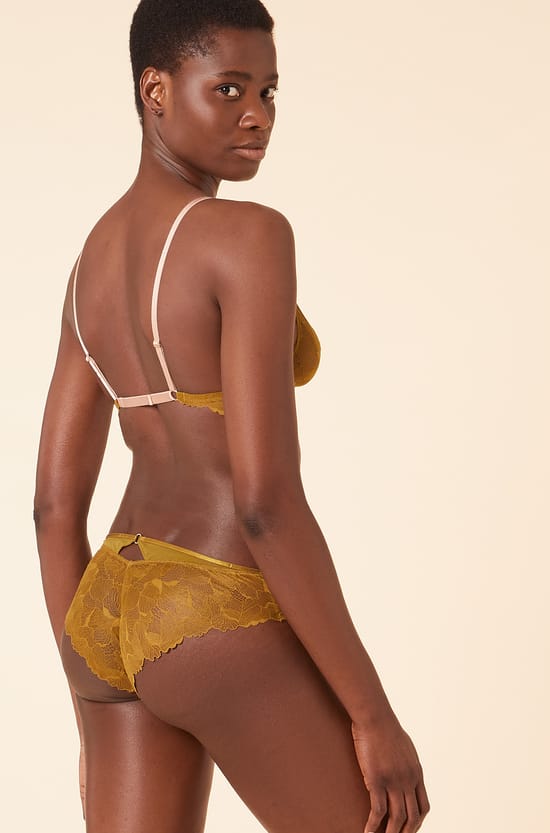 Hipster en dentelle;${refinementColor}