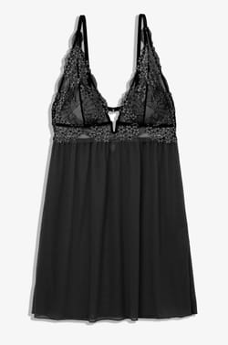 Nuisette en dentelle;${refinementColor}