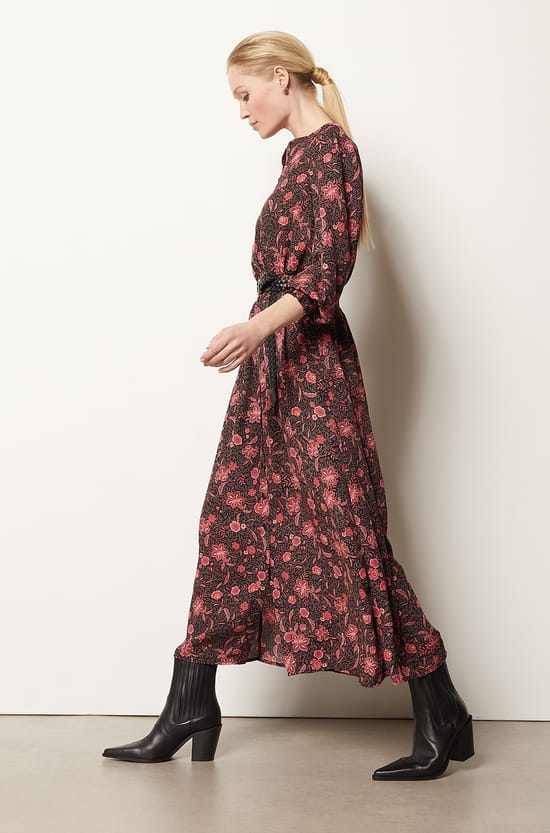 Robe longue imprim&eacute;e;${refinementColor}