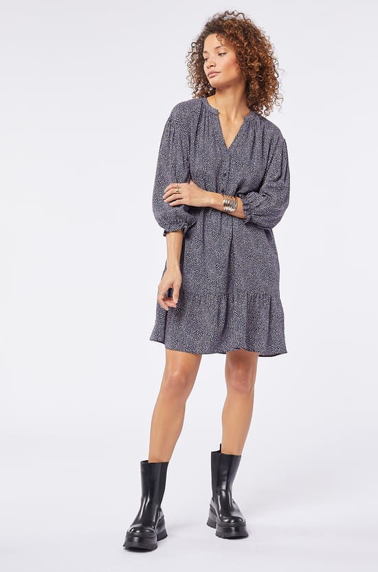 Robe fluide imprim&eacute;e;${refinementColor}