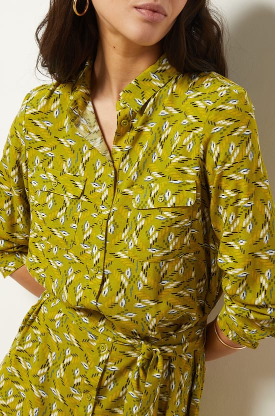 Robe longue avec ceinture &agrave; nouer;${refinementColor}