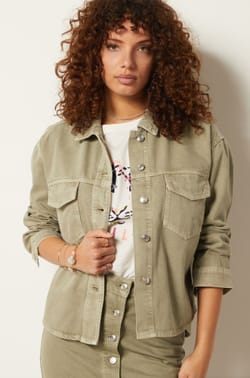 Veste en jean;${refinementColor}