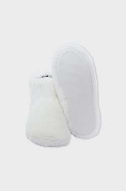 Chaussons bottines en fausse fourrure;${refinementColor}