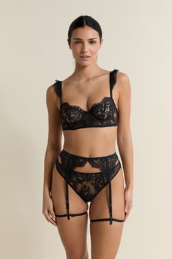 Lace Garter Belt;${refinementColor}