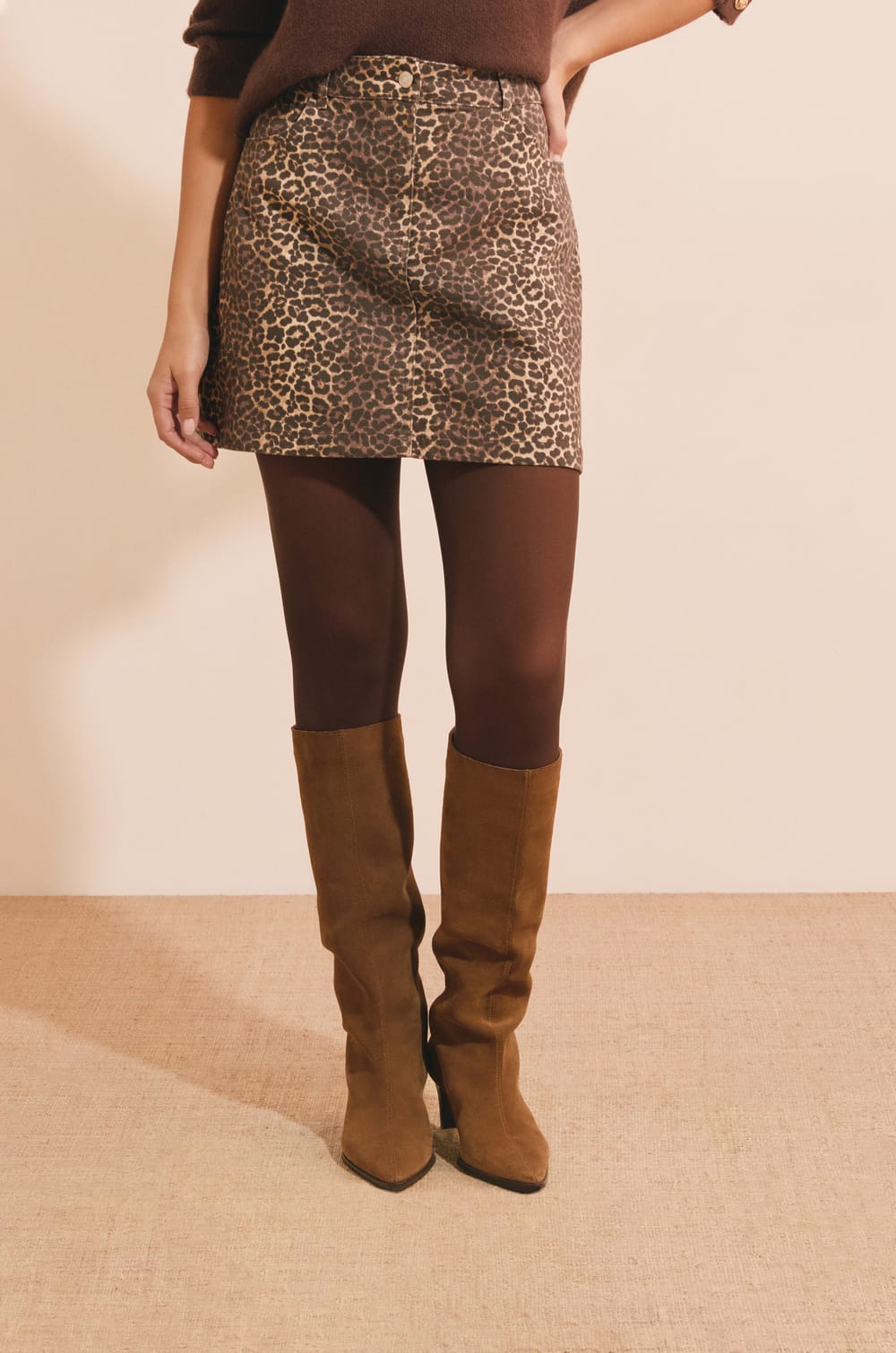 Jupe courte l&eacute;opard en coton;${refinementColor}