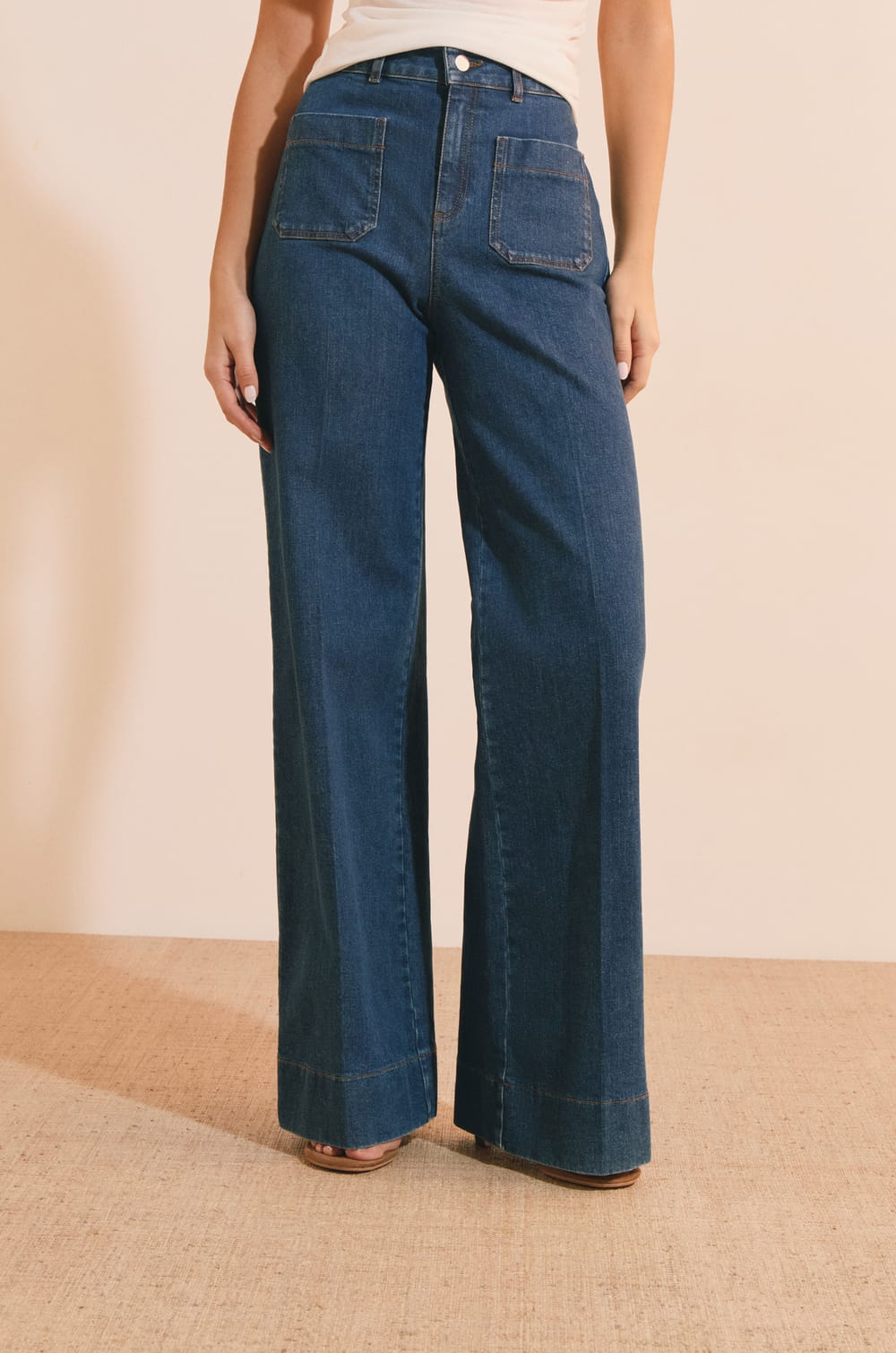 Jean flare &agrave; poches avant;${refinementColor}