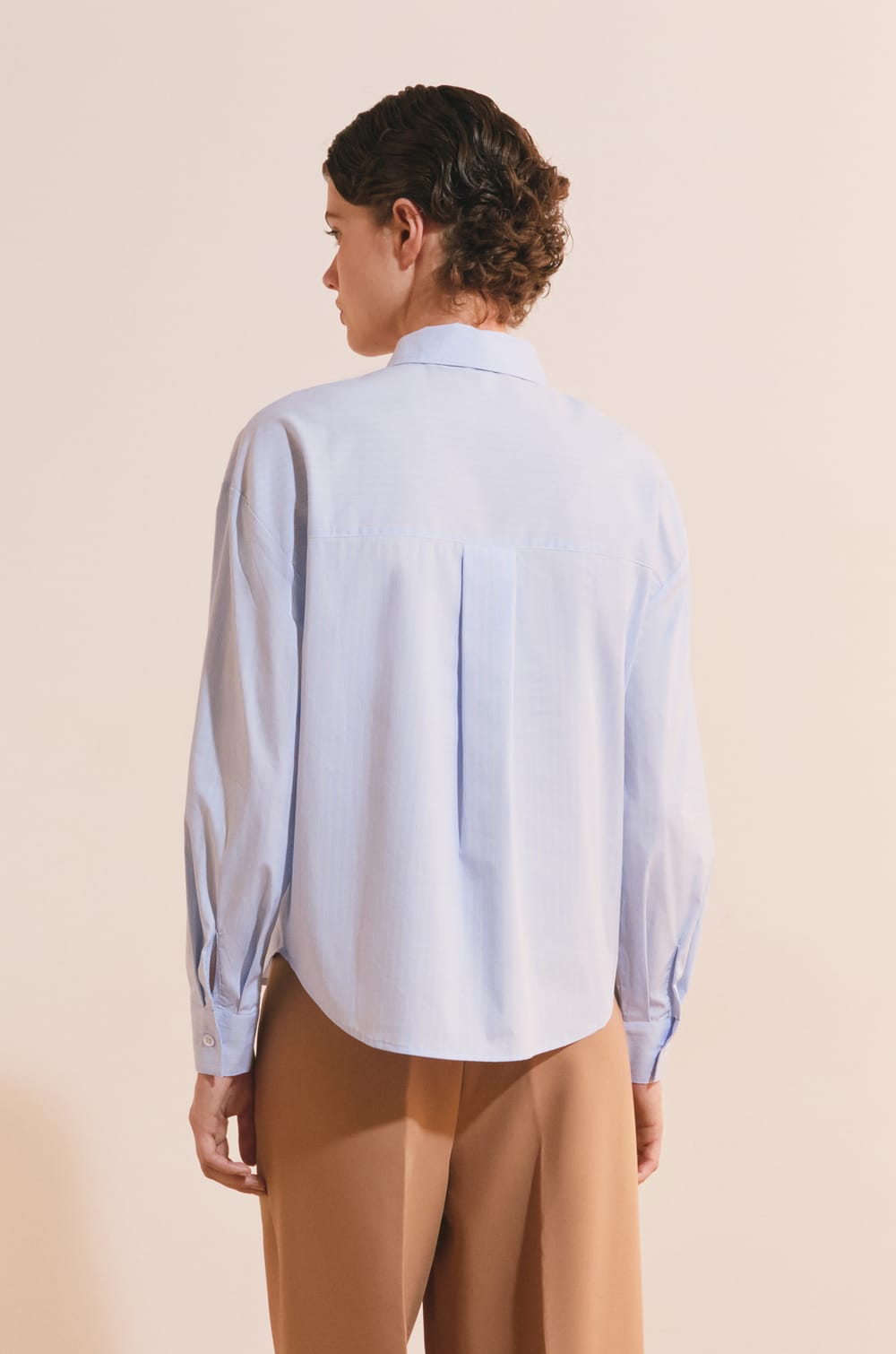 Chemise &agrave; rayures avec coton et noeuds;${refinementColor}