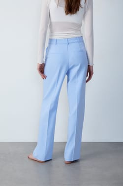 Pantalon large;${refinementColor}