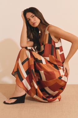 Robe longue &agrave; imprim&eacute; g&eacute;om&eacute;trique;${refinementColor}
