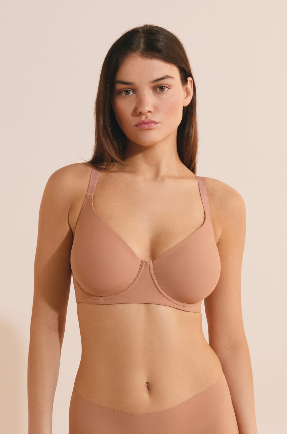 Soutien-gorge corbeille en microfibre;${refinementColor}