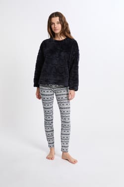 2-Piece Patterned Pajamas;${refinementColor}