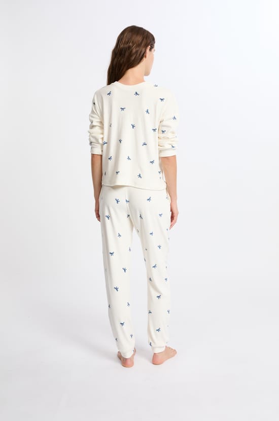 Pyjama 2 pièces manches longues à motifs;${refinementColor}