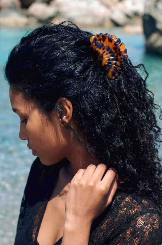Haarspange in Muschelform;${refinementColor}