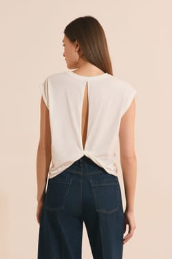 T-shirt col rond avec coton;${refinementColor}