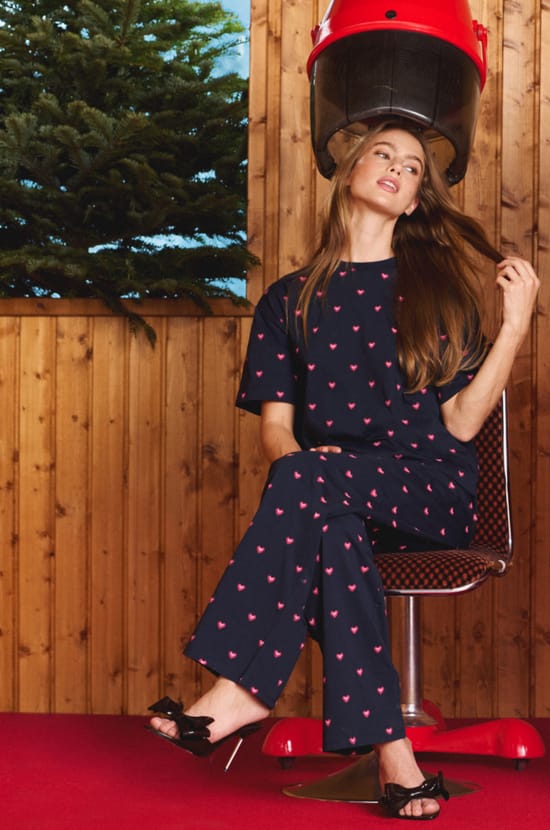 Pijama de 2 piezas con estampado de corazones de algod&oacute;n;${refinementColor}