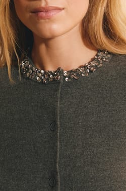 Cardigan &agrave; manches longues avec paillettes;${refinementColor}