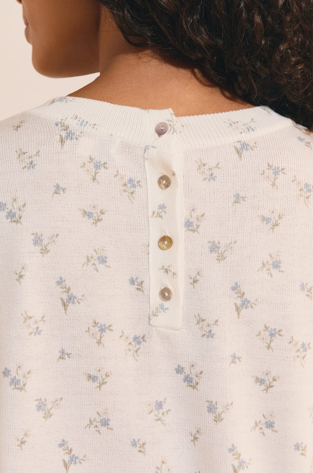 Pull manches courtes &agrave; motifs;${refinementColor}