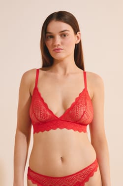Bra N.8 - The Wireless Triangle in Lace;${refinementColor}