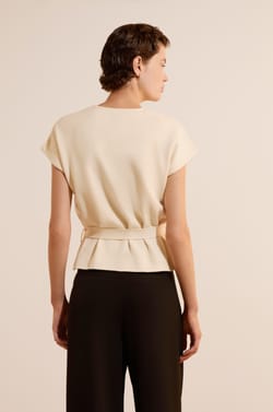 Cardigan &agrave; manches courtes avec lien &agrave; nouer;${refinementColor}