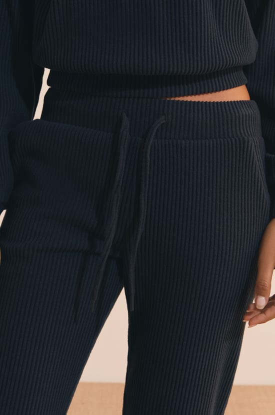 Pantalon de pyjama c&ocirc;tel&eacute;;${refinementColor}