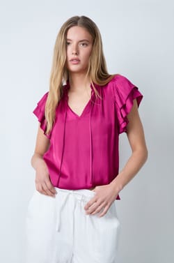 Blouse manches courtes satin&eacute;e;${refinementColor}