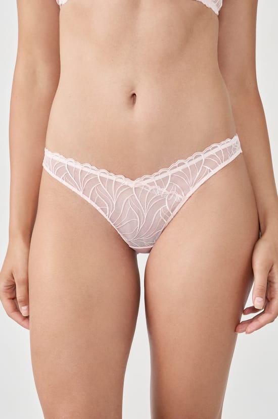 Tanga en broderie;${refinementColor}