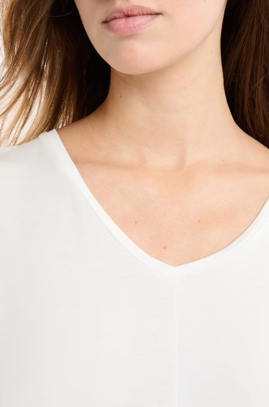 Top de manga corta liso de modal;${refinementColor}