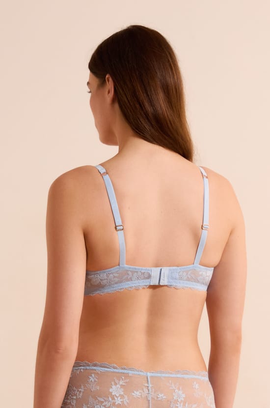 Soutien-gorge coques fines avec broderie;${refinementColor}