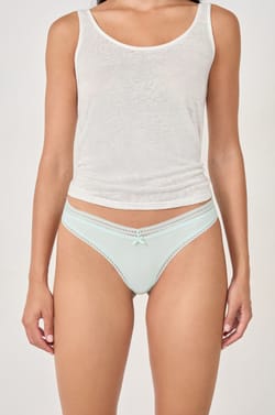 Stringi v shape z mikrofibry;${refinementColor}
