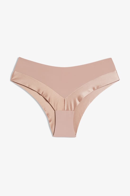 Microfiber Shorty;${refinementColor}