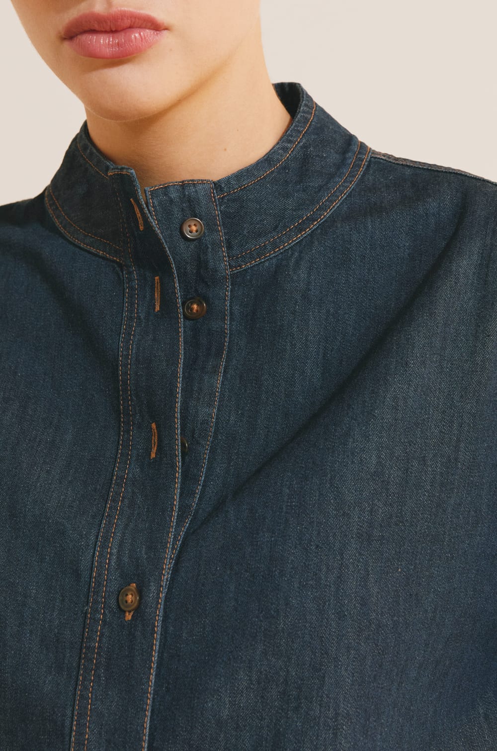 Chemise manches longues en jean;${refinementColor}