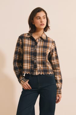 Chemise courte &agrave; carreaux avec broderies;${refinementColor}