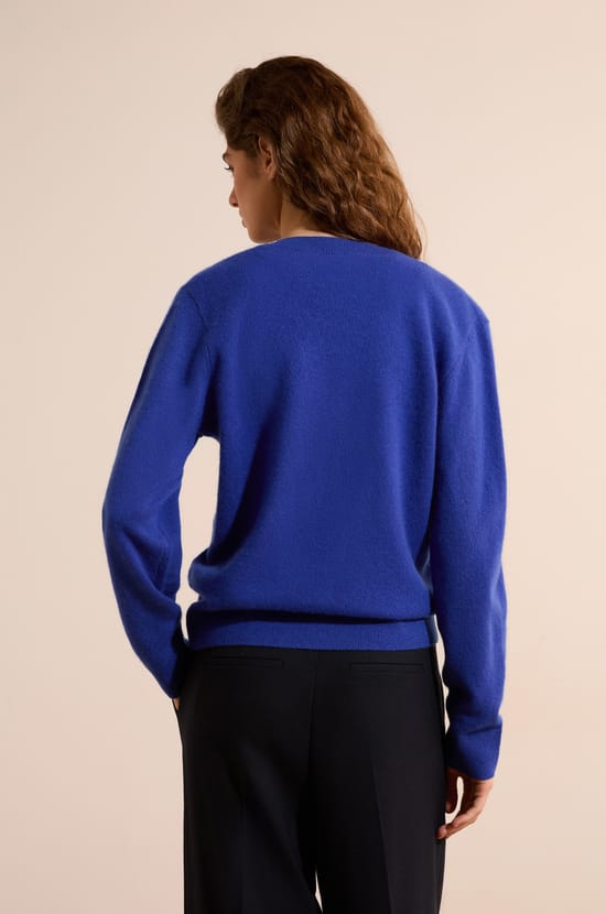 Pull col V 100% cachemire;${refinementColor}
