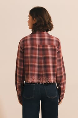 Chemise courte &agrave; carreaux avec broderies;${refinementColor}