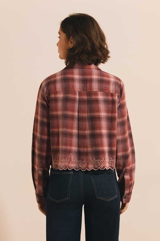 Chemise courte &agrave; carreaux avec broderies;${refinementColor}