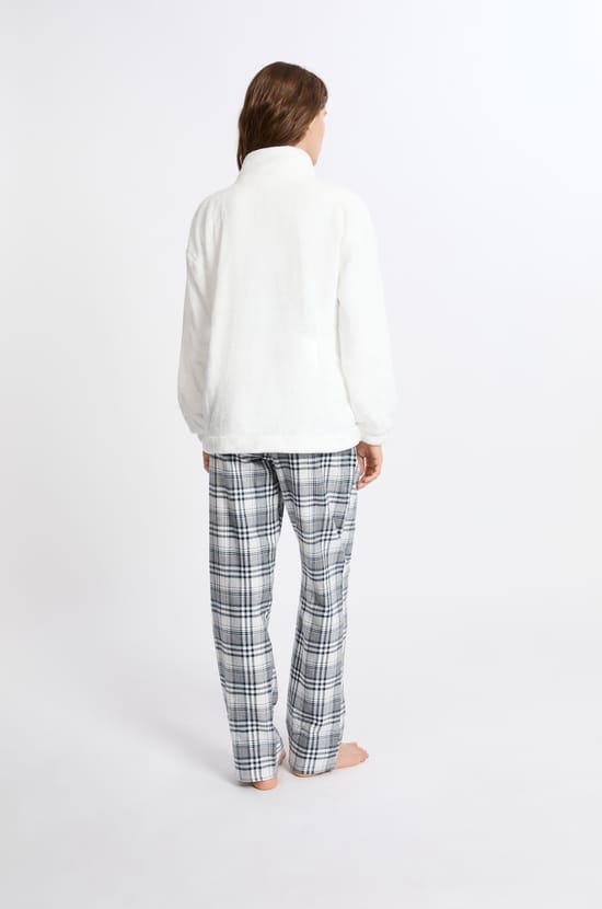 Pyjama 3 pièces;${refinementColor}