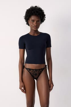 String à nouer en tulle brodé;${refinementColor}