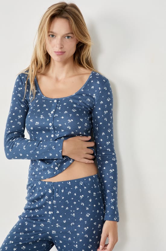 T-shirt de pyjama &agrave; fleurs en pointelle;${refinementColor}