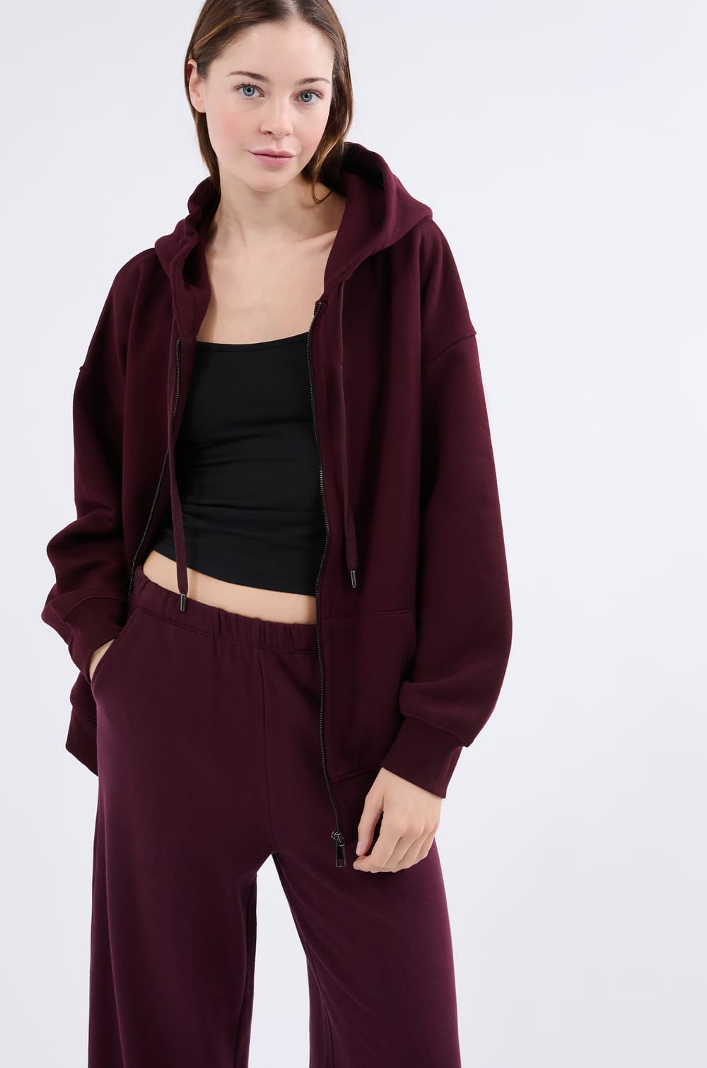 Veste pull à manches longues avec capuche;${refinementColor}