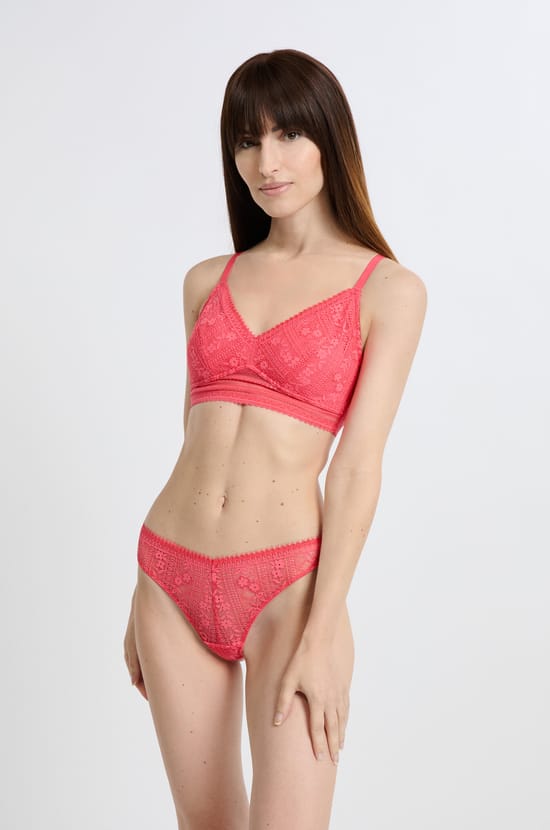 Wireless triangle bra post-mastectomy;${refinementColor}