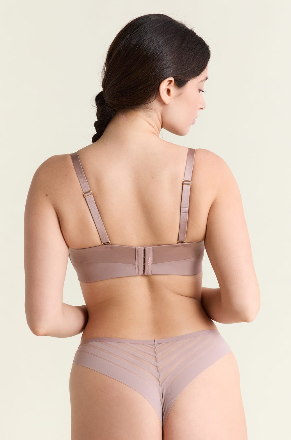 Strapless Lightly Lined Bra;${refinementColor}