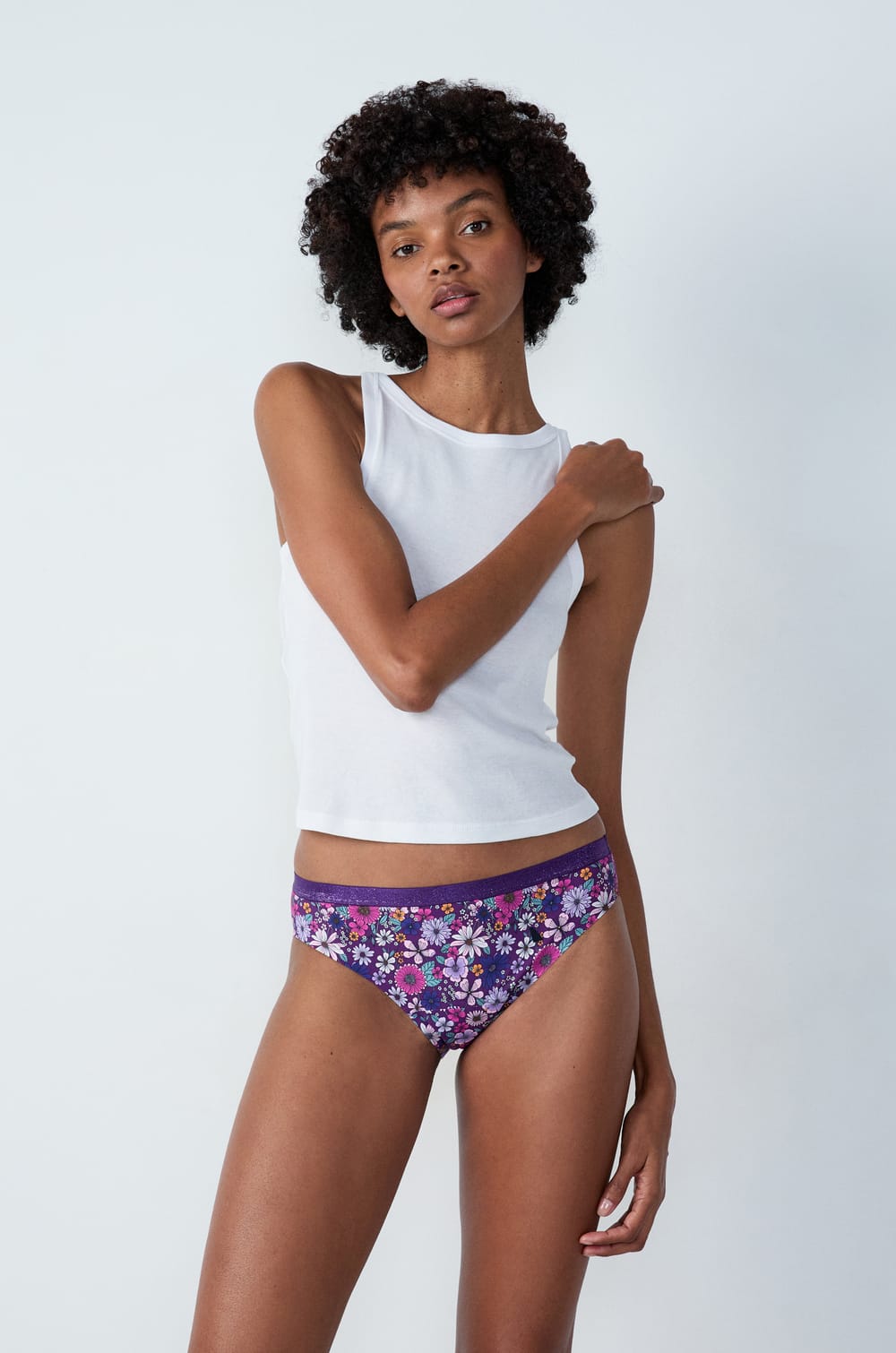 Heavy Flow - Period Brief;${refinementColor}