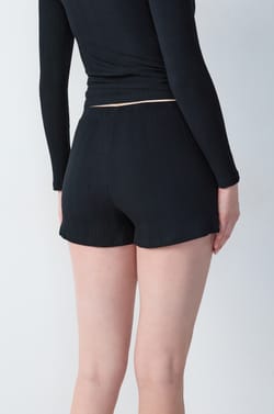 Gerader Pyjama-Short aus Rippenbaumwolle;${refinementColor}