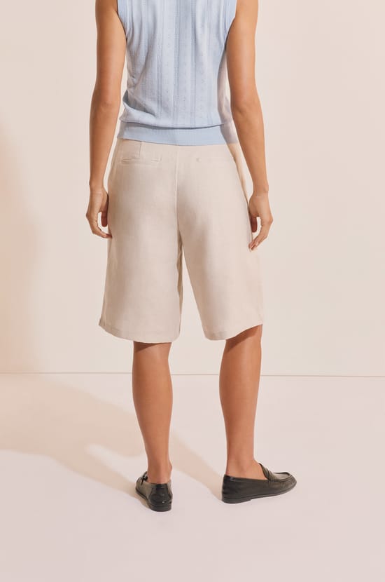 Bermuda en lin;${refinementColor}