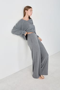 Pantalón de pijama ancho;${refinementColor}