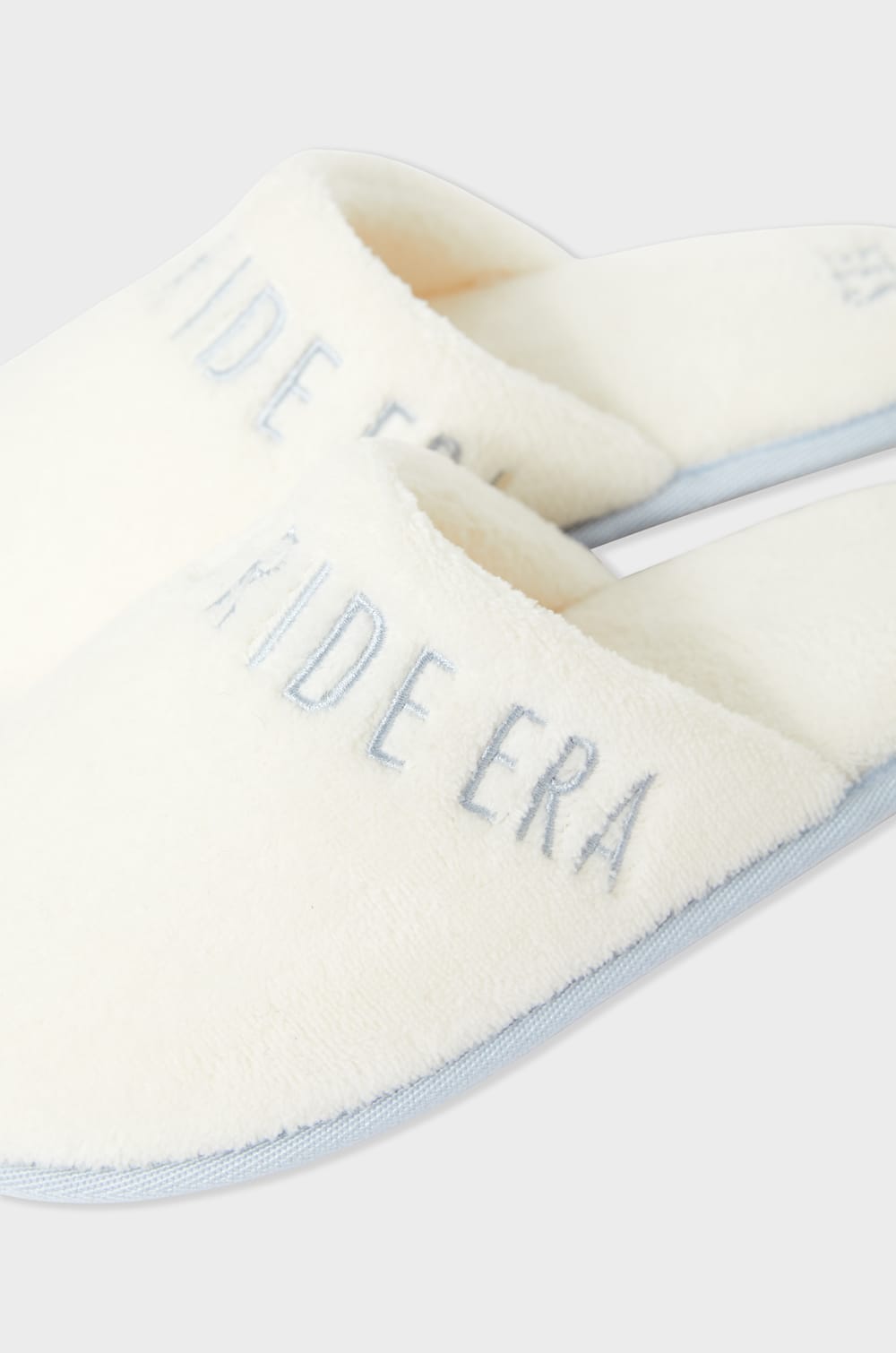 Mule Slippers;${refinementColor}