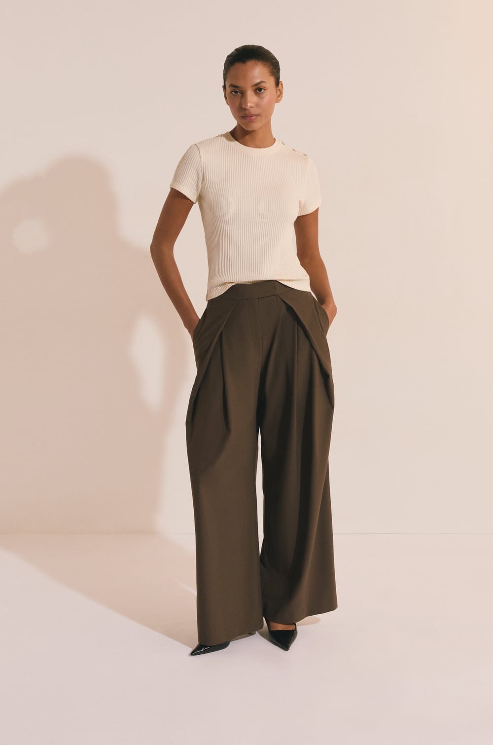 Ribbed Cotton T-shirt;${refinementColor}