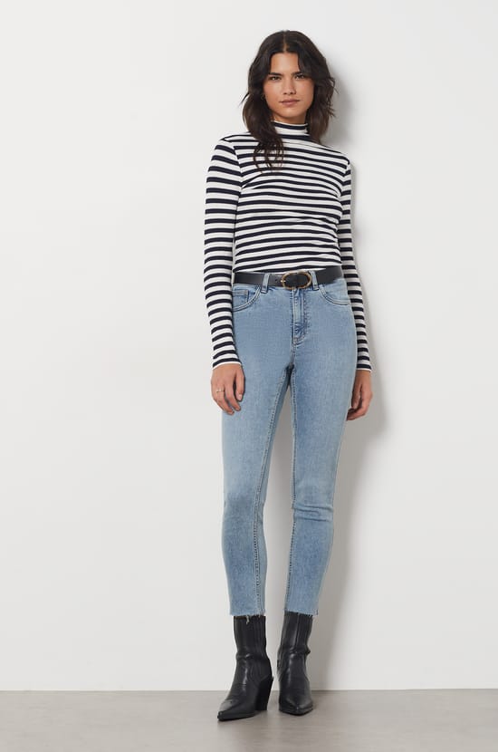 Long-sleeved Breton T-shirt with a high neck;${refinementColor}
