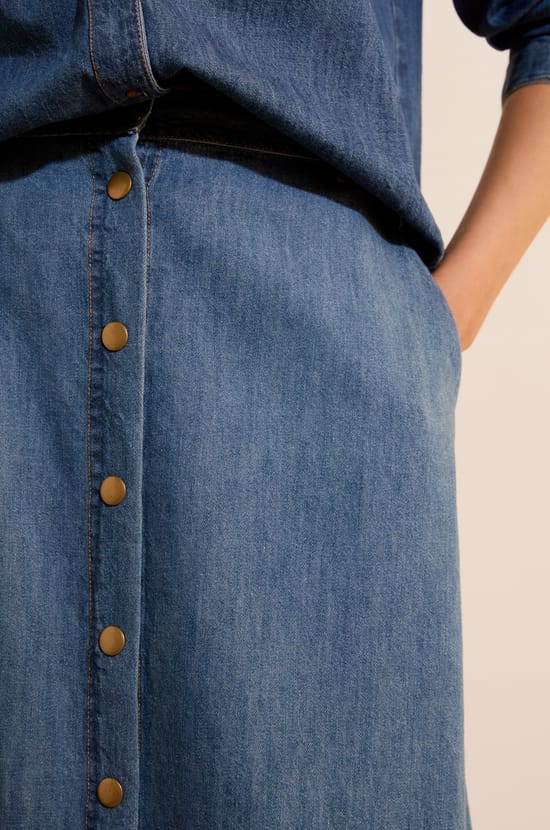 Jupe midi en jean;${refinementColor}