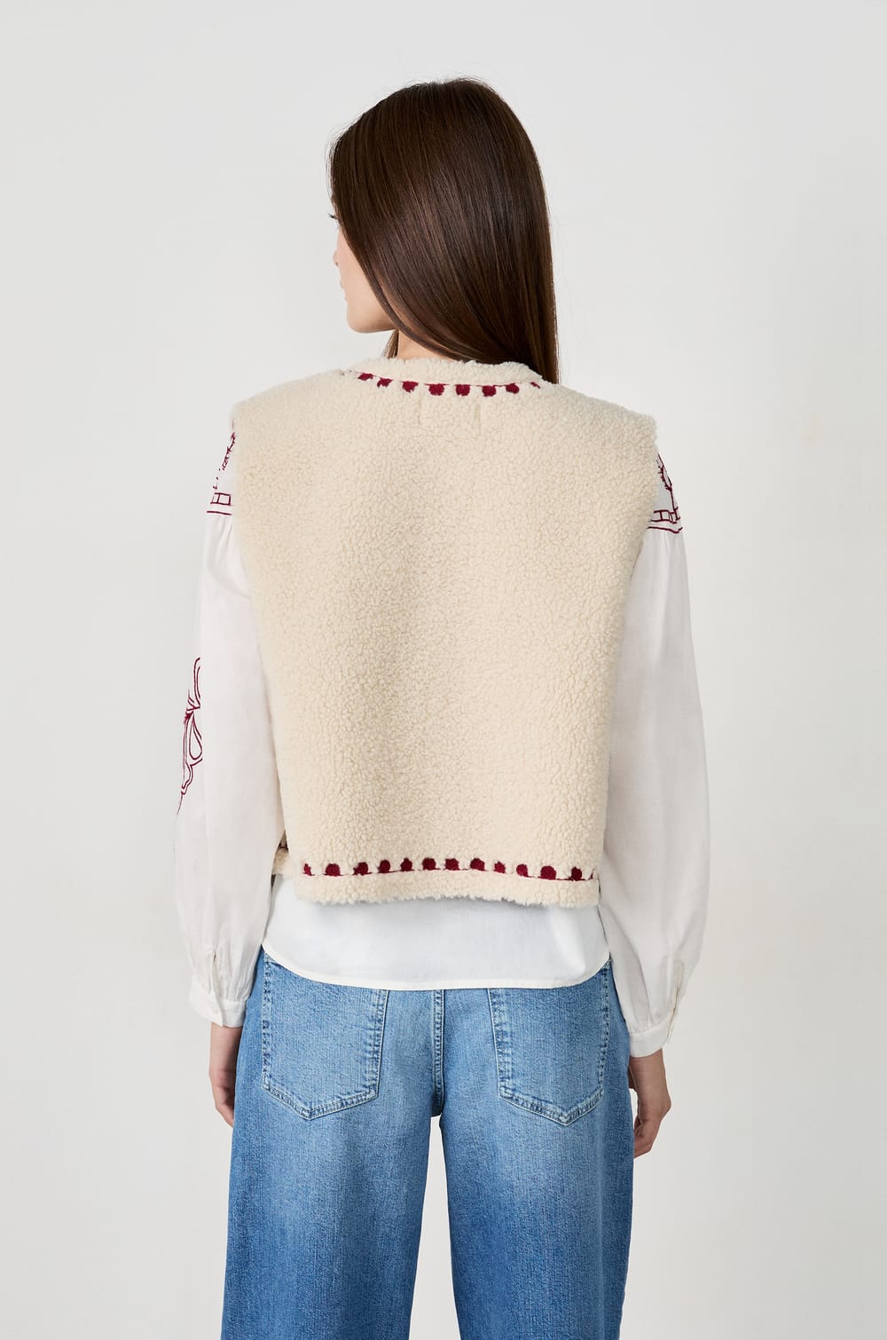 Sleeveless Faux Fur Cardigan;${refinementColor}